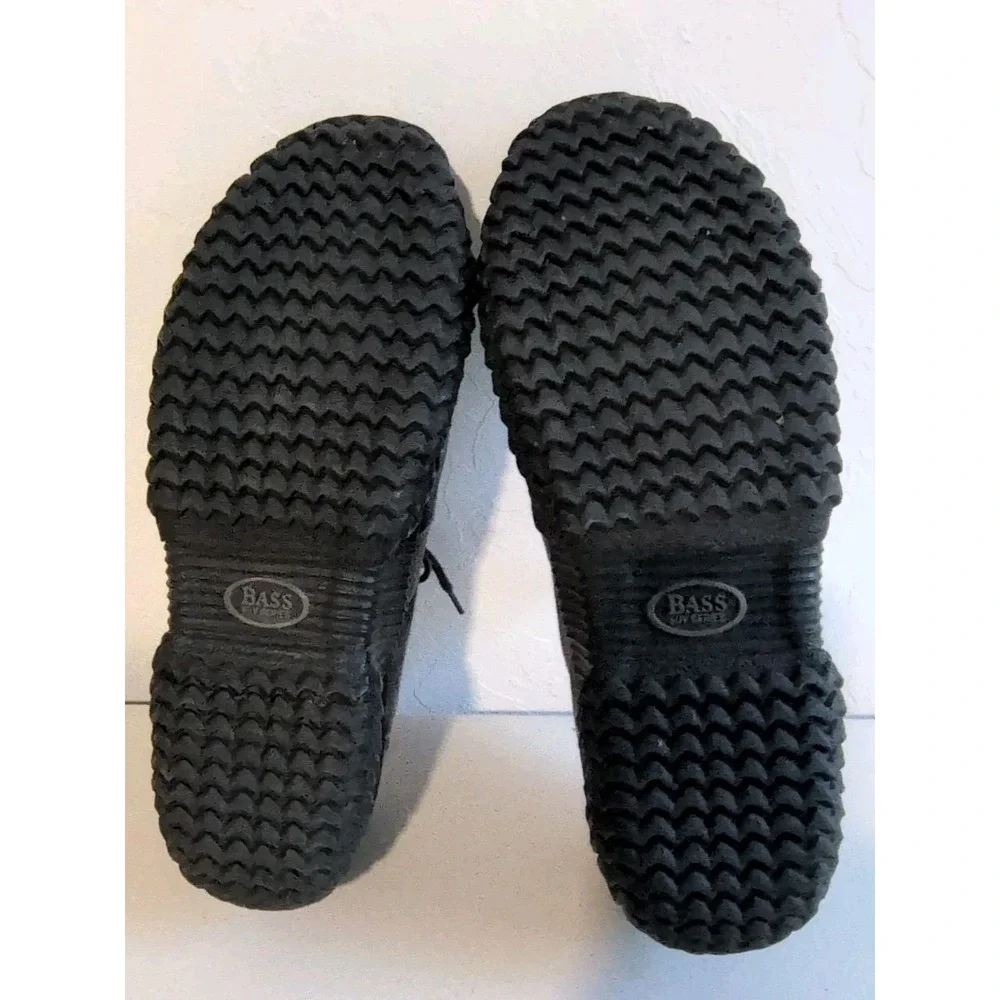 G.H. Bass & Co. Men's Shoes Made Of Gray Suede W/ Thick Black Rubber Sole Sz 13 - Picture 5 of 7